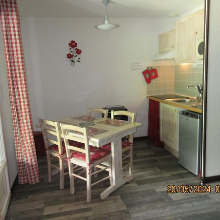 Studio Cerisema Pyrenees Zenith 吕兹-圣索沃尔 外观 照片