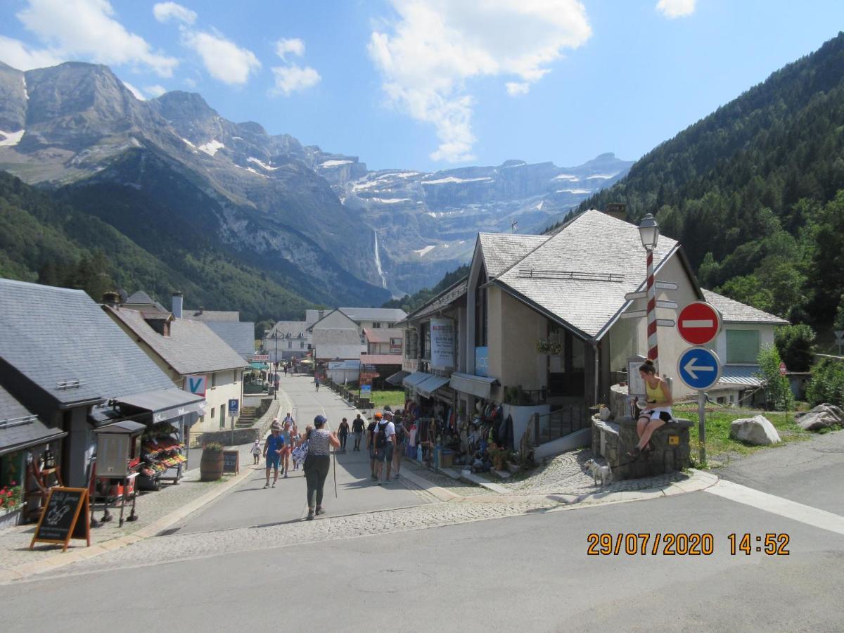 Studio Cerisema Pyrenees Zenith 吕兹-圣索沃尔 外观 照片